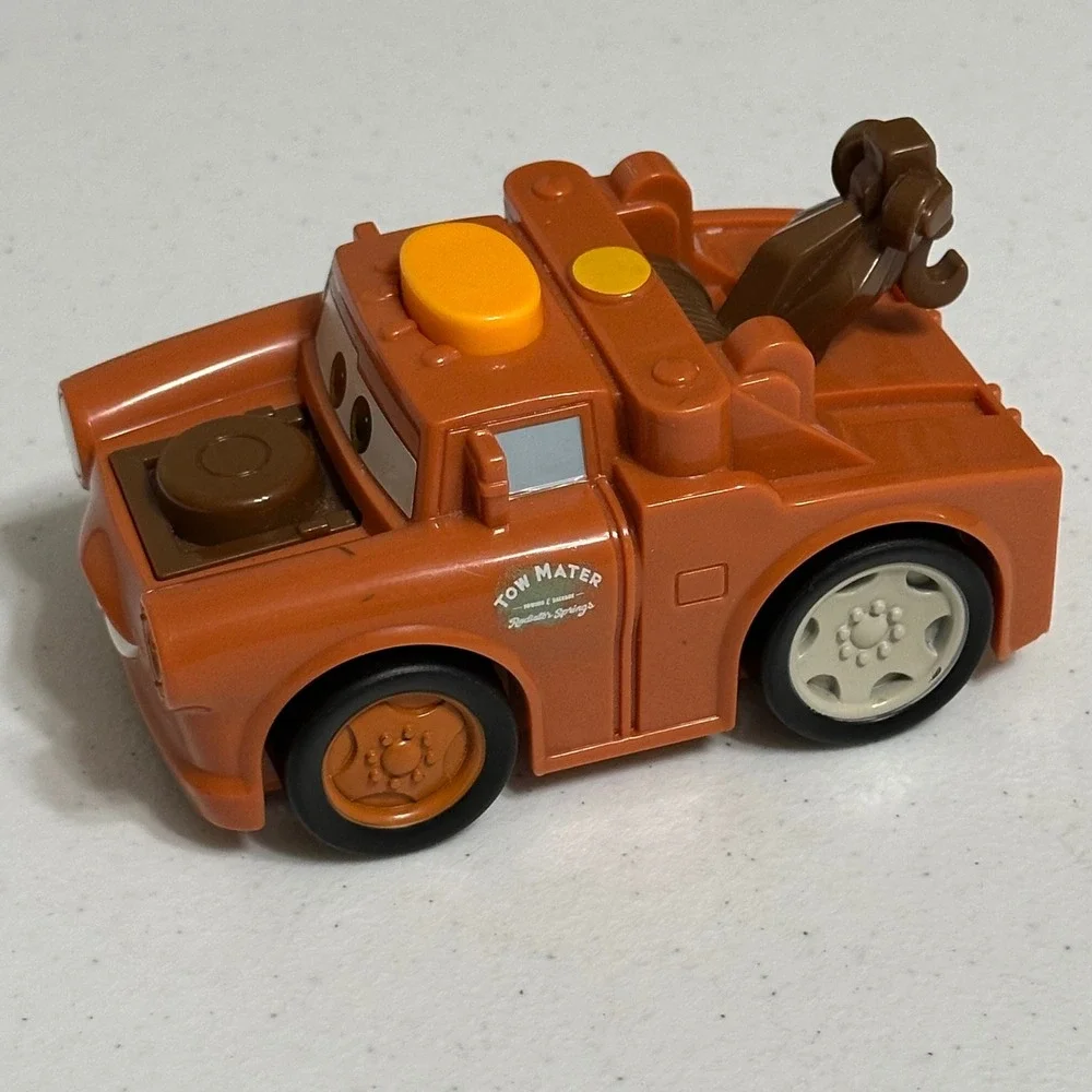 Fisher-Price Disney Pixar Cars 2‎ Tow Mater Talking Toy Truck Light Tested Works